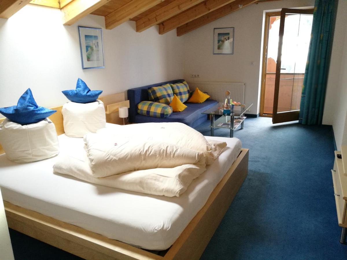 Haus Kristall アルプバッハ エクステリア 写真